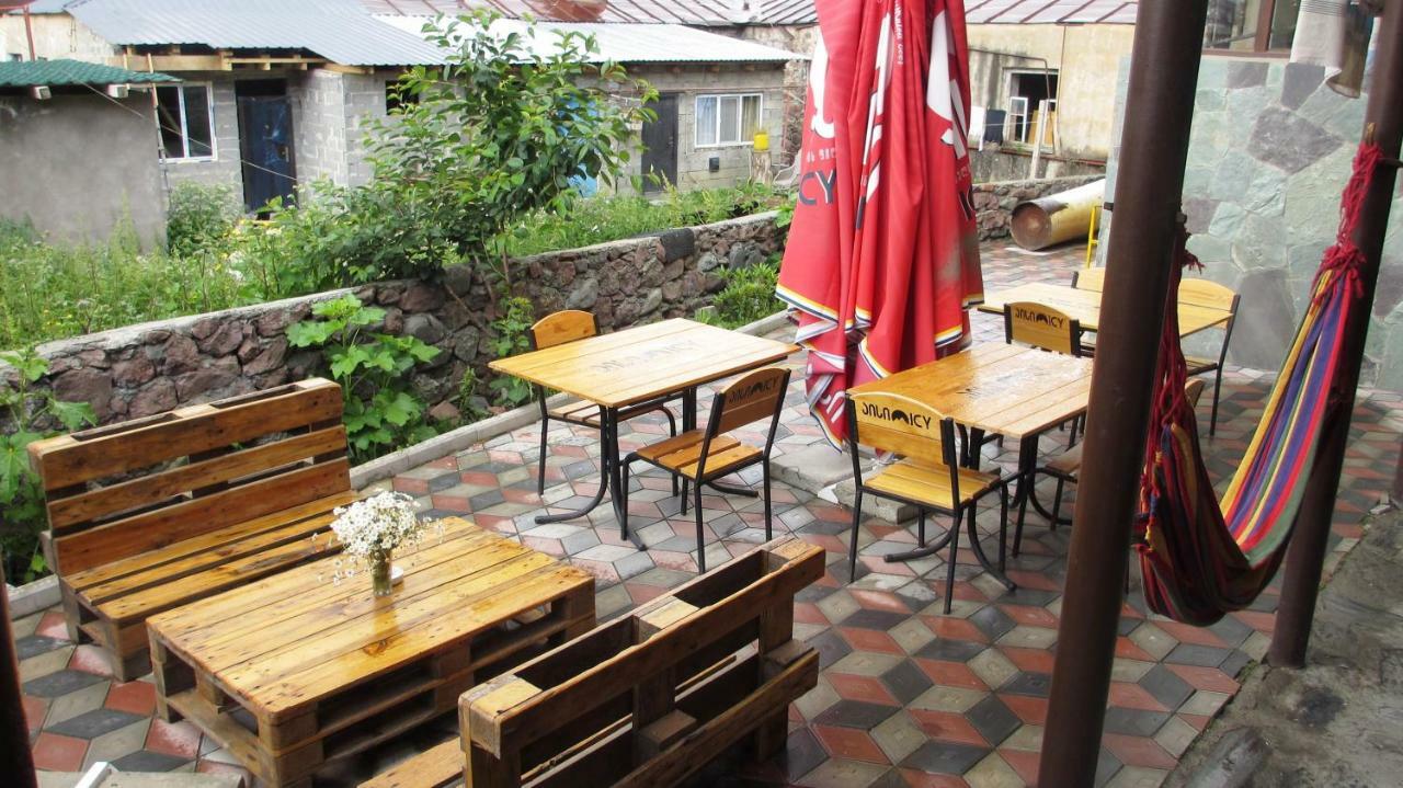 Soncho Kazbegi Hotel Buitenkant foto