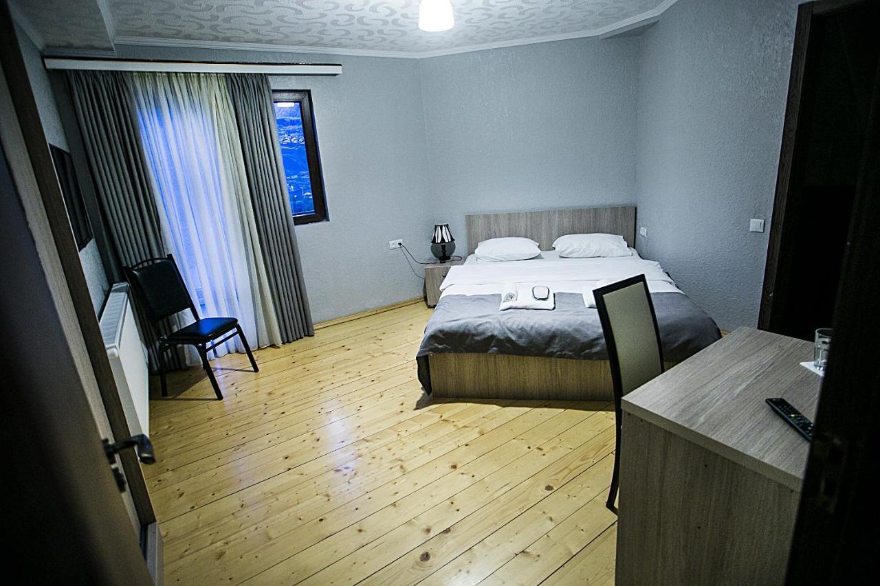 Soncho Kazbegi Hotel Buitenkant foto